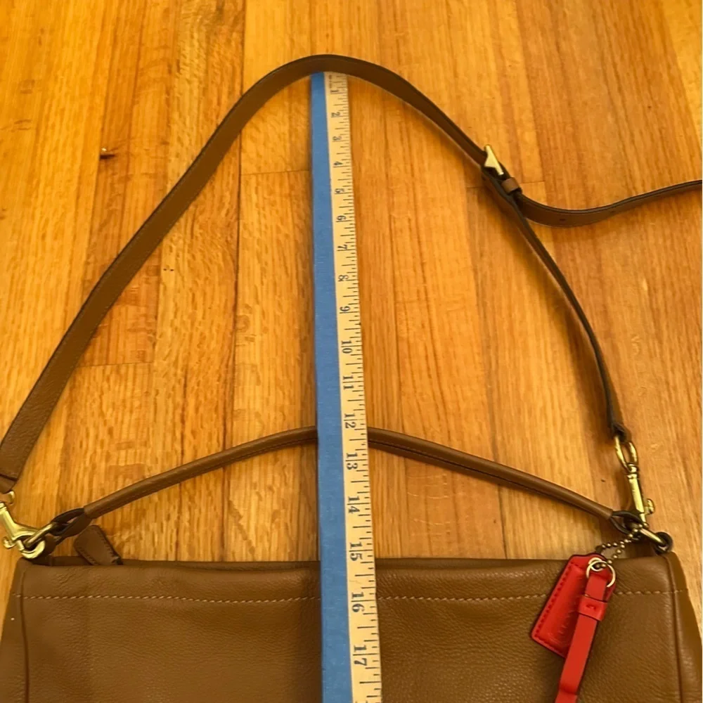 COACH PARK LEATHER HOBO (COACH F23293